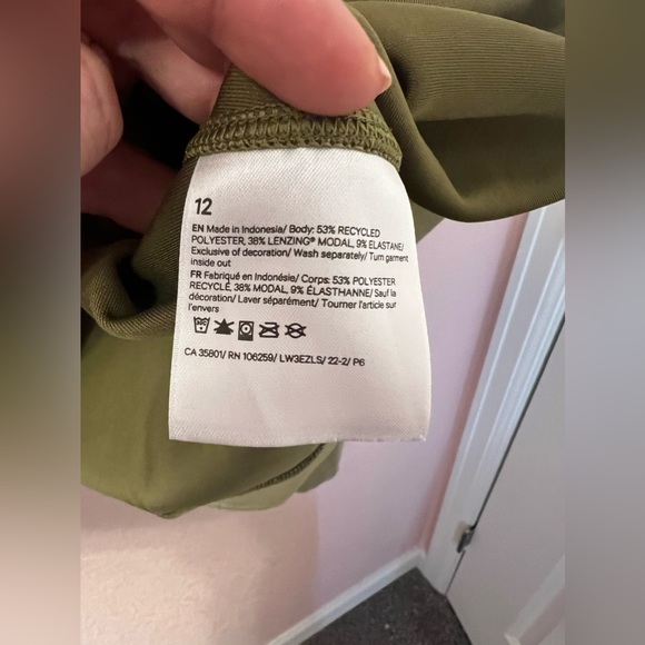 Lululemon Softstreme Perfectly Oversized Cropped Crew - Picture 3 of 4